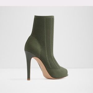 Steve Madden Knit Ankle Boots